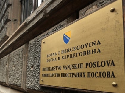 Novi diplomatski skandal BiH: Zbog ćutanja MIP-a dug u Štutgartu narastao na 112.000 evra