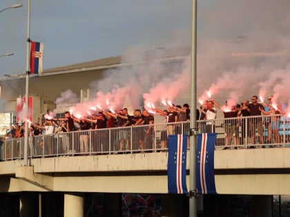 Beograđani dočekali tijelo Mladića: ”Hvala generale”(FOTO)
