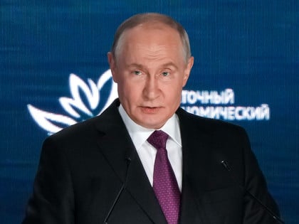 Путин: Постоји шанса да се оконча рат, али…