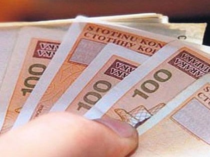Стиже новац за ђаке и студенте: Влада Српске данас одлучује о једнократној помоћи