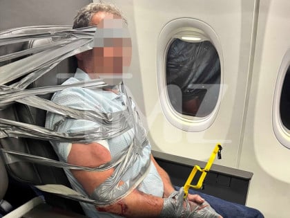 Haos na letu: Agresivnog putnika zalijepili trakom za sjedište (FOTO)