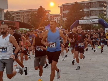 Ulična trka "Atletist 5K" u Istočnom Sarajevu okupila oko 300  atletičara – pobjednici Hastor i Lučić