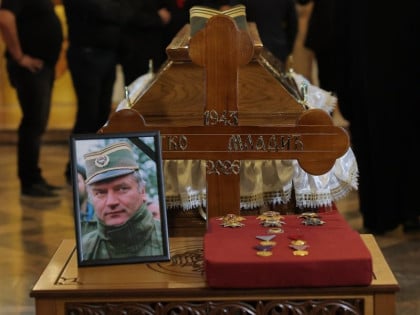 Више од 300 свештеника у Цркви Светог Луке