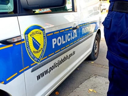 Teško povrijeđeno dijete koje je udario mercedes