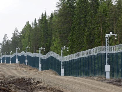 Финска поставила ограду дугу 200 километара дуж границе са Русијом