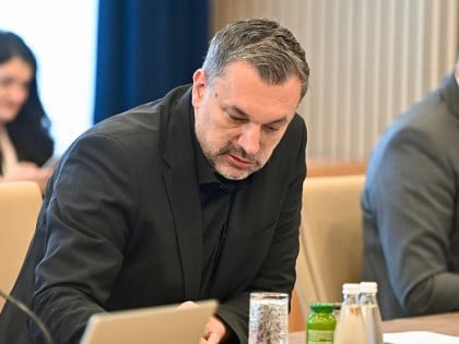 Oglasio se Konaković o „protjerivanju“ diplomate koji je već otišao iz BiH