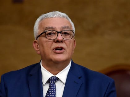 Због саучешћа породици генерала Младића 35 посланика тражи смјену Мандића