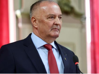 Хелез поднио пријаве против 37 припадника ОС БиХ због величања генерала Младића
