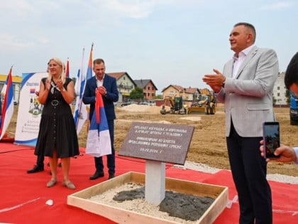 Minić: Investicioni ciklus Srpske stigao i u Ugljevik