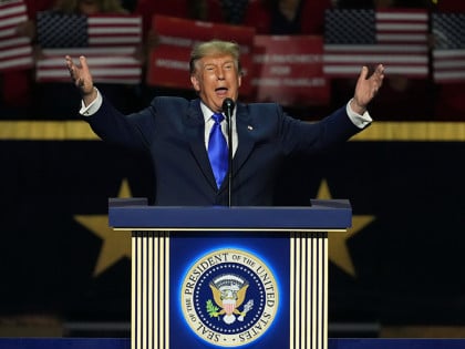 Трамп обећао Американцима по 5.000 долара, ако републиканци побиједе на изборима