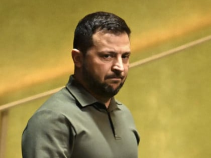 Познато зашто је каснило полијетање авиона Зеленског