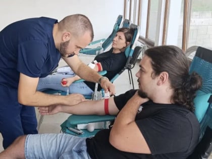 У Мркоњић Граду прикупљене 23 јединице крви