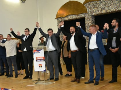 BLANUŠA I BOŽOVIĆ U PETROVU: Ozren ne damo, jer pravda se vraća u Srpsku