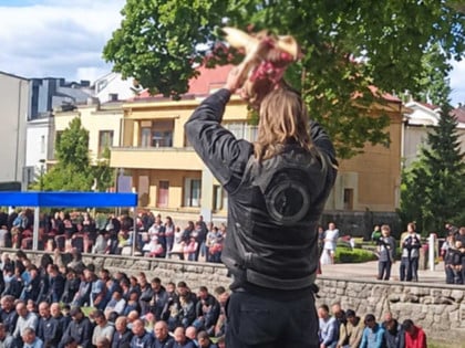 Шокантан чин у Литванији: Свињска глава испред џамије, полиција покренула истрагу (ВИДЕО)