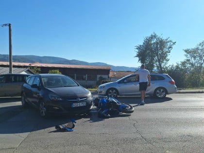 Sudarili se motocikl i „opel“: Saobraćajni kolaps zbog nezgode u Banjaluci