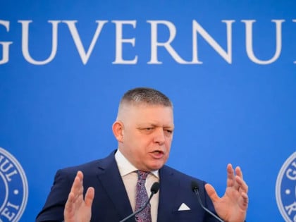 Фицо отказао пут у Украјину због болести