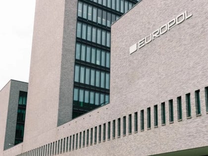 У пет земаља ЕУ разбијен ланац трговине људима: Више од 70 жртава радне експлоатације