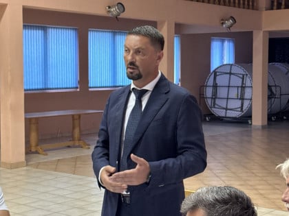 Slavenko Ristić na druženju s građanima Jezera i Šipova: Srpske će imati budućnost samo ako mladi ljudi ostanu ovdje