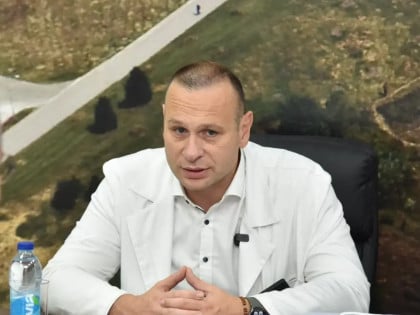 Шобот: Радићемо на обезбјеђивању станова за млади кадар