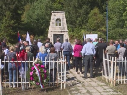 На Папратној њиви помен за 42 жртве: Међу страдалима шест жена и двоје дјеце