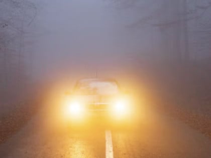 Zašto su nestala žuta svjetla na automobilima