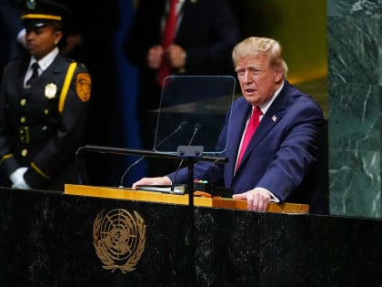 Трамп у УН: САД су се вратиле, Иран више није највећи насилник