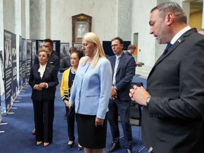 Cvijanović: Izložba "Upoznajte srpsko stradanje" u Vašingtonu dokaz da istina uvijek nađe svoj put