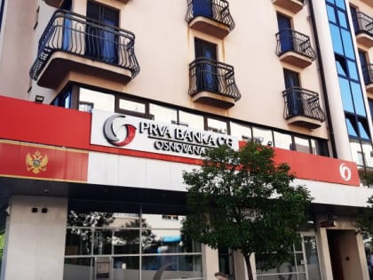 Đukanovićeva banka tužila Crnu Goru: Od države traži šest miliona evra 