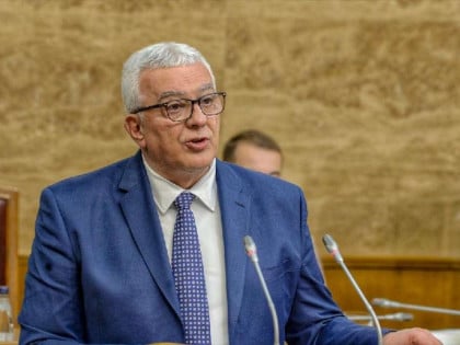 Црногорски парламент данас без расправе о разрјешењу Мандића