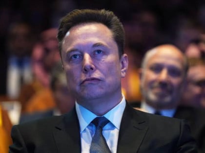 Mаск: Биолошко унапређење кључно за смањење разлике у брзини комуникације са АИ