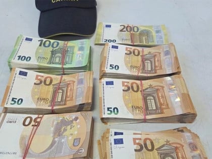 Кажњен држављанин БиХ, није пријавио новац при уласку у Хрватску