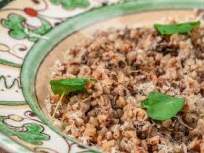 Рецепт дана: Хељда с гљивама и димљеним тофуом
