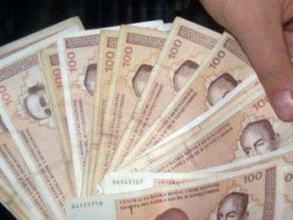Žena iz Breze prijavila prevaru: Za medicinsku pomoć dala 7.000 KM