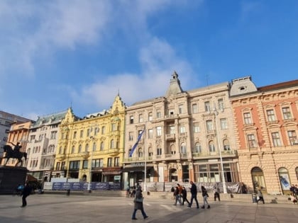 Почело чишћење Загреба послије два и по дана штрајка