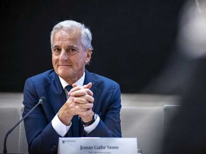 Норвешки премијер Јонас Гар Сторе негирао било какве контакте са Епстином