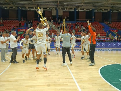 Spektakl u Boriku, Partizan pokazao klasu