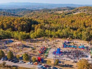 Otvorena Rekreativna zona Krčmarice, najmlađe obradovao i dino park