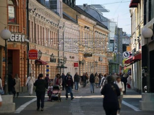 Бањалука повећала стипендије: Ученици добијају до 200, а студенти до 400 КМ
