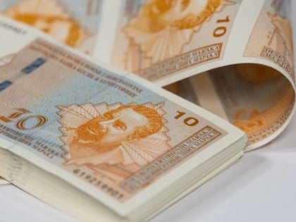 Важна информација за родитеље: Почиње исплата 200 КМ за продужени боравак дјеце