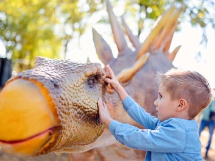 Otvorena Rekreativna zona Krčmarice, najmlađe obradovao i dino park