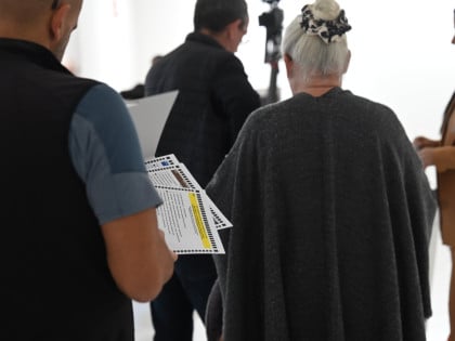 У Новом Граду отклоњени застоји на седам биралишта, два и даље не раде