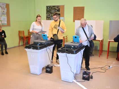 Први прелиминарни резултати одмах по затварању биралишта, појашњено како се броји