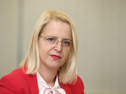 Бурсаћева прозвала Радојичића: У парламент преко леђа Станивуковића