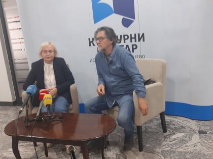 Представљен пројекат "Осмијех на сцени, слика у воску"