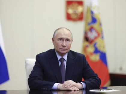 Путин се састао са Пезешкијаном