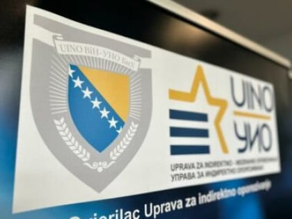 Инспектор УИО БиХ осуђен на годину затвора због мита