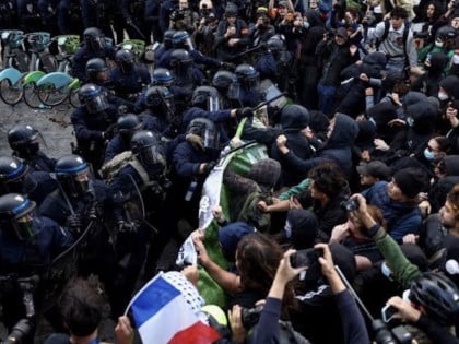 UN zabrinute zbog nasilja na protestima francuskih srednjoškolaca