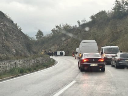 Saobraćajna nezgoda u Bočcu, otežan saobraćaj
