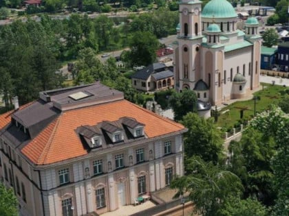 Храм у Тузли на мети вандала, украден бакарни олук