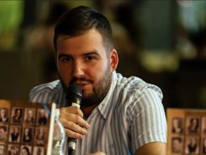 Поетски омаж Бањалуци: Објављена збирка пјесама "Дјечак са Предграђа" Милоша Штркића